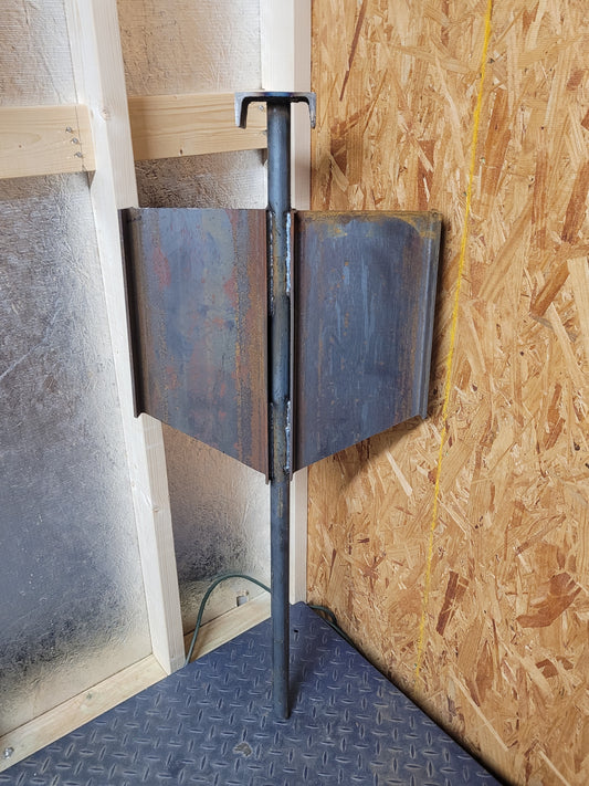 Winged Anchor Post