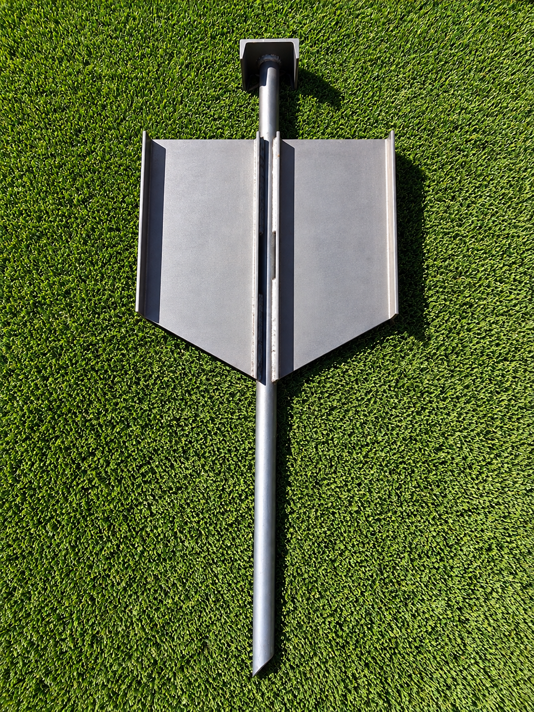 Winged Anchor Post